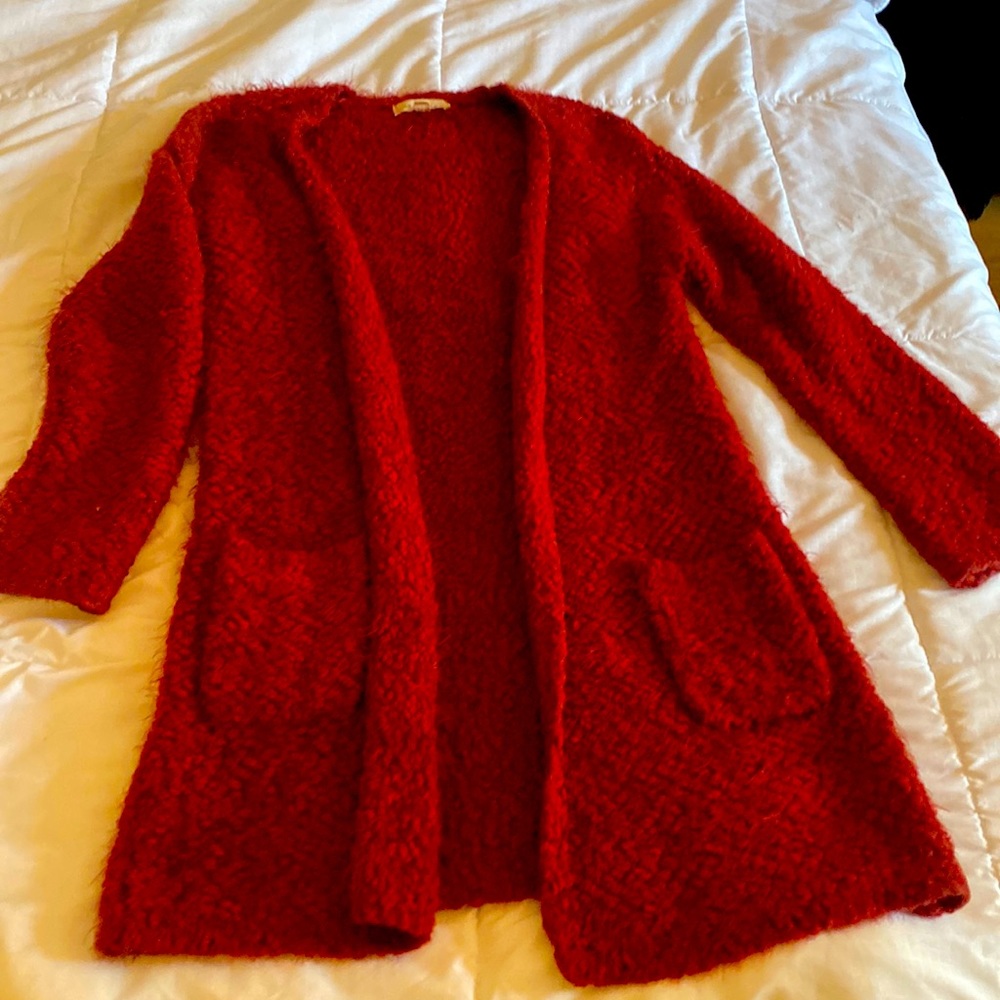 NEW LOVESTITCH FUZZY SWEATER CARDIGAN, size M/L, dark red